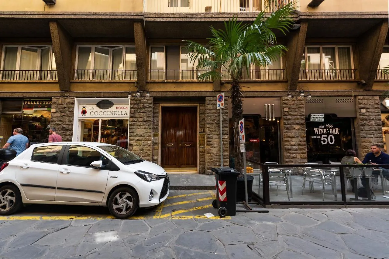 Borgo San Jacopo Suite Floransa İtalya